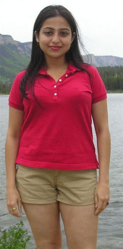 desi blowjo|Beautiful Indian College Girl Blowjob To Her Boyfriend .